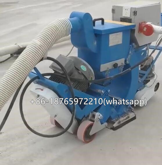 The Closed circuit shot blasting machine for floor process can clean up and remove the floating slurry and impurities on the concrete surface at one time. 