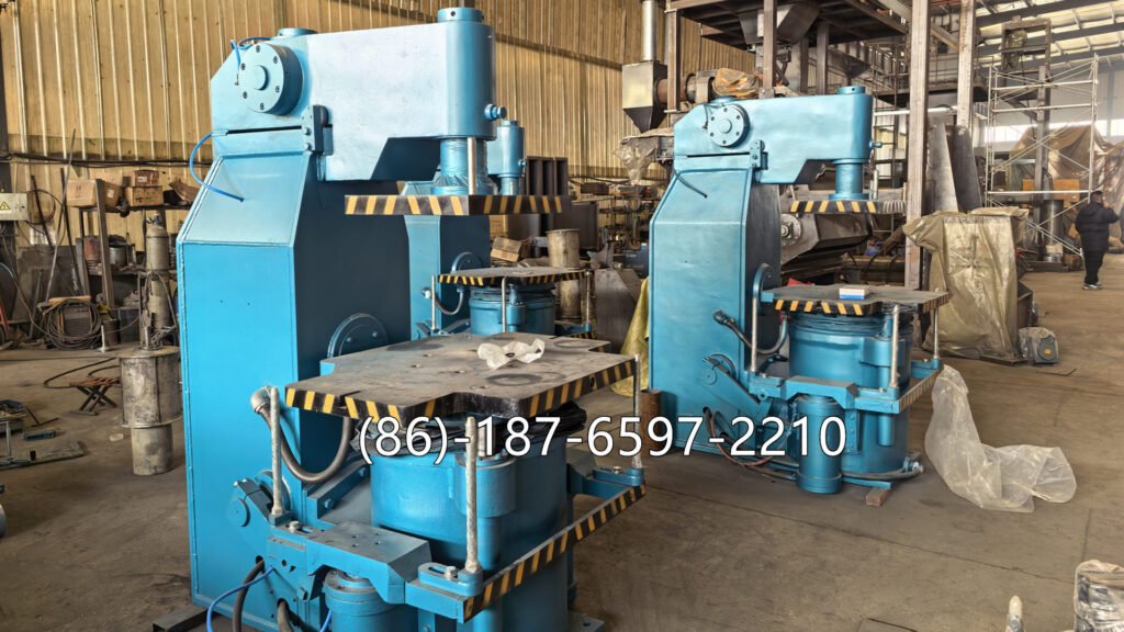 Jolt Squeeze Sand Molding Machine is a mechanical compaction system used in green sand casting processes.