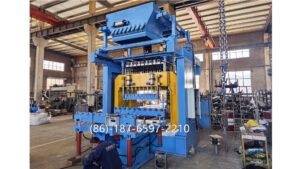 Hydraulic Multi-Piston Green Sand Molding Machine is the automated solution designed to scale your operations seamlessly. By utilizing a multi-piston hydraulic squeezing mechanism, it achieves incredibly uniform mold hardness—even for complex patterns with deep pockets.