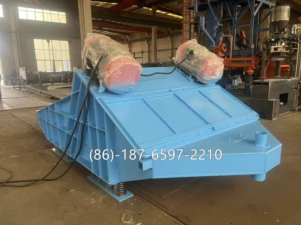 Discover how a Foundry Vibration Shakeout Machine improves casting shakeout efficiency, increases sand reclamation rates, reduces labor costs, and supports automated foundry production. Ideal for green sand and resin sand reclamation systems.